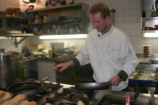 Küchenchef in der "Grinsekatze" ist der Eurotoques 1-Sternekoch Andreas Schaer(Foto: Martin Schmitz)